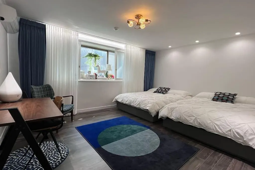 Hongdae 3Bedroom Apartment #14 Seul