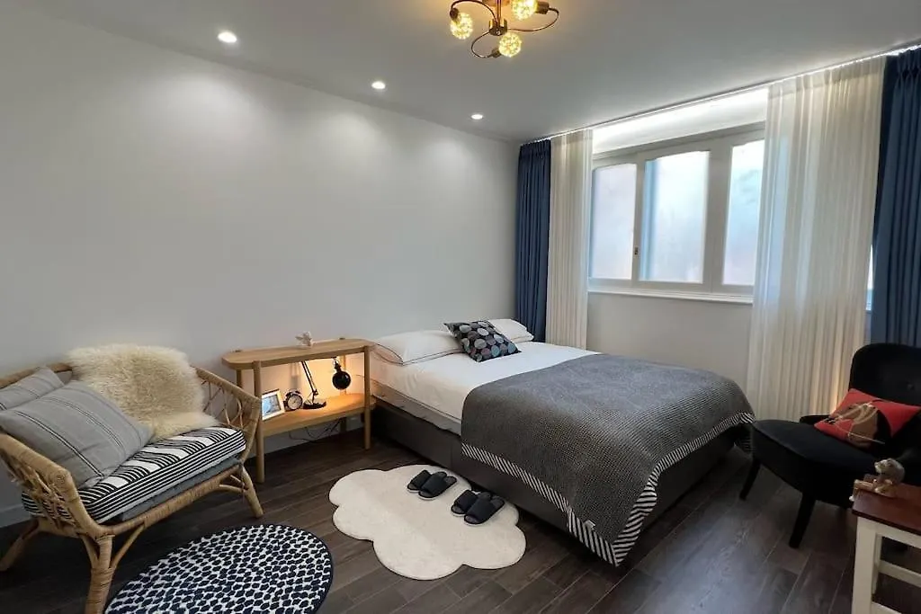 Hongdae 3Bedroom Apartment #14 Seul